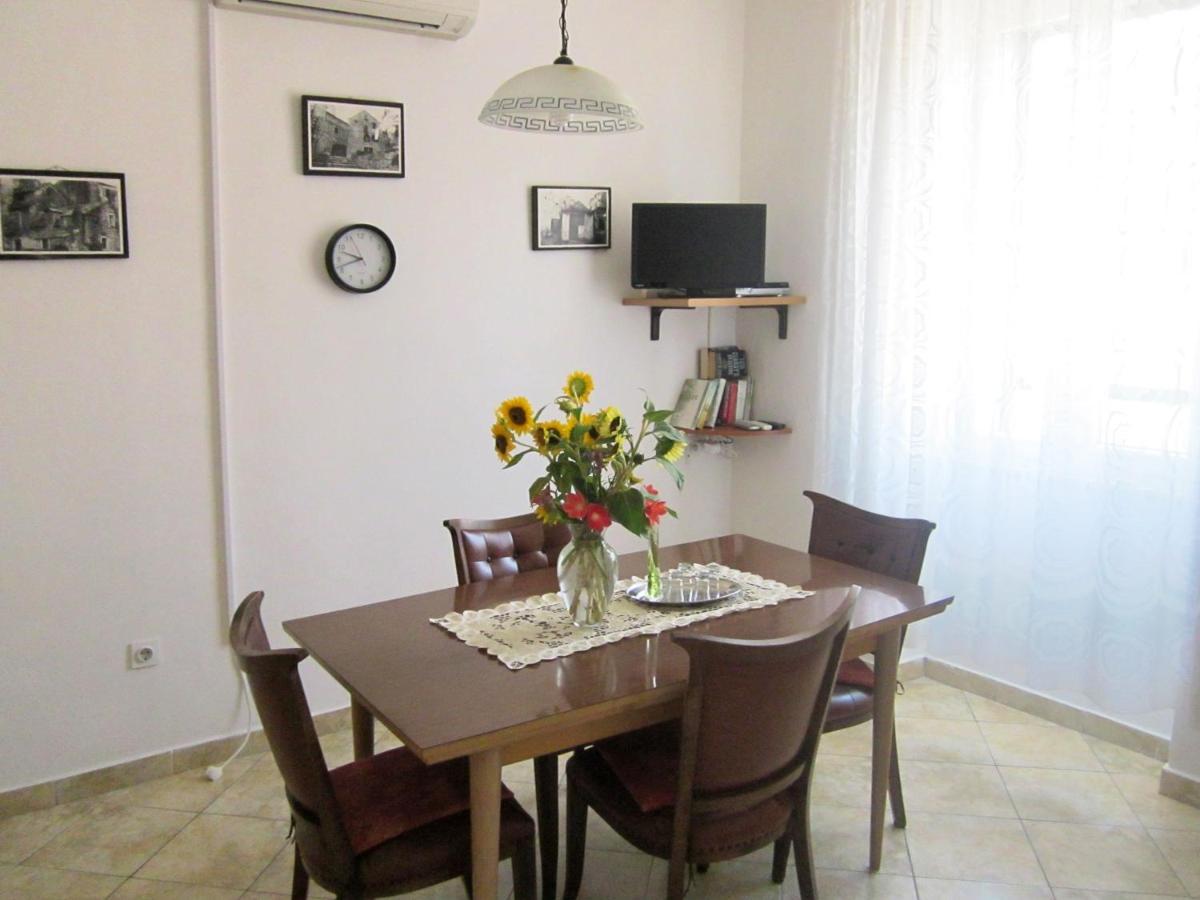 Apartments By The Sea Komiza, Vis - 8533 Екстериор снимка